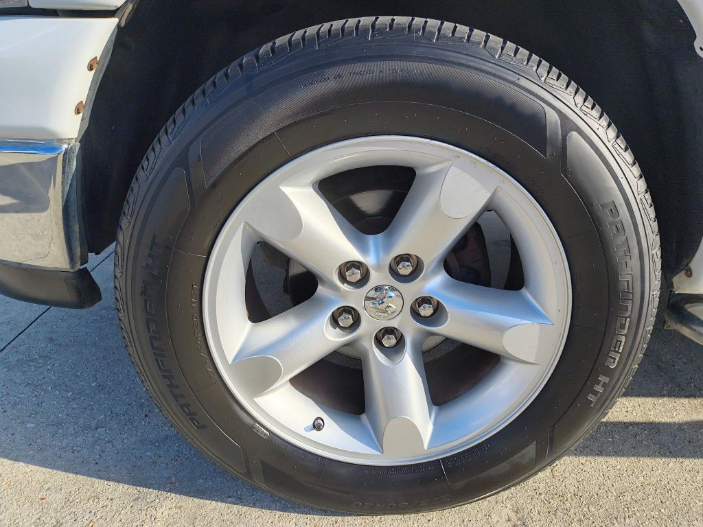 2008 Dodge Ram 1500 Image 9