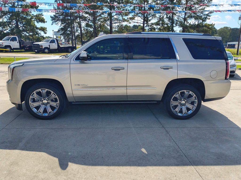 2015 GMC Yukon Image 3