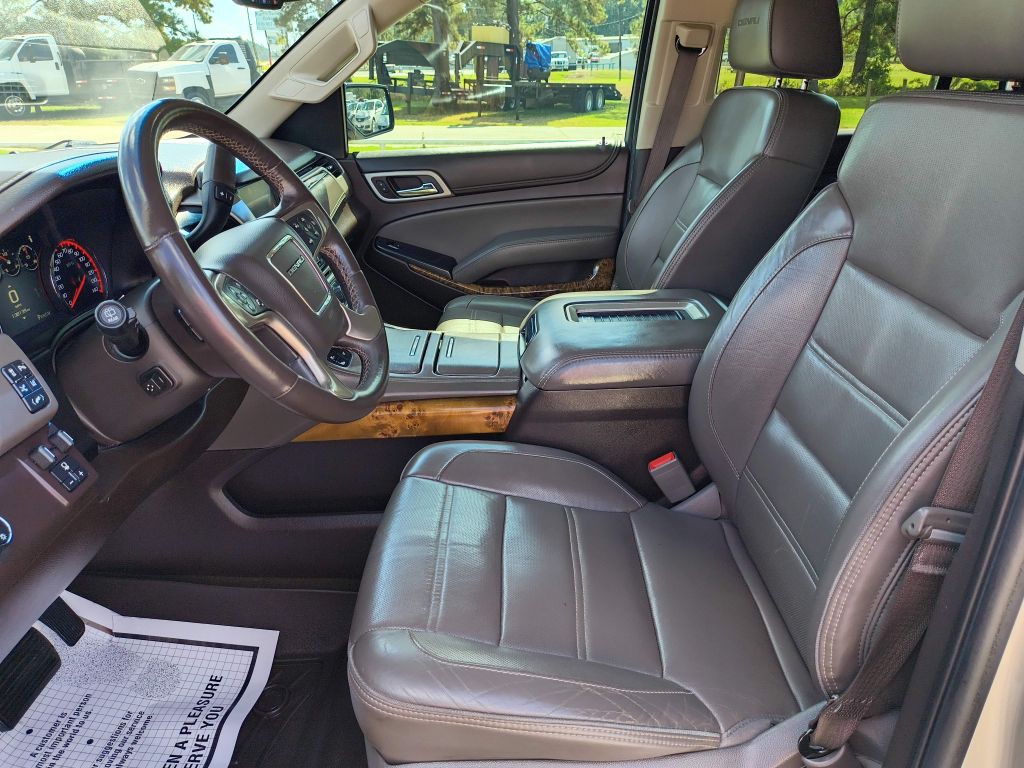 2015 GMC Yukon Image 15