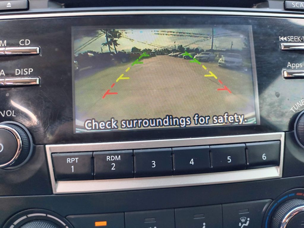2016 Nissan Altima Image 20