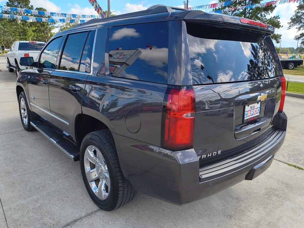 2017 Chevrolet Tahoe Image 3