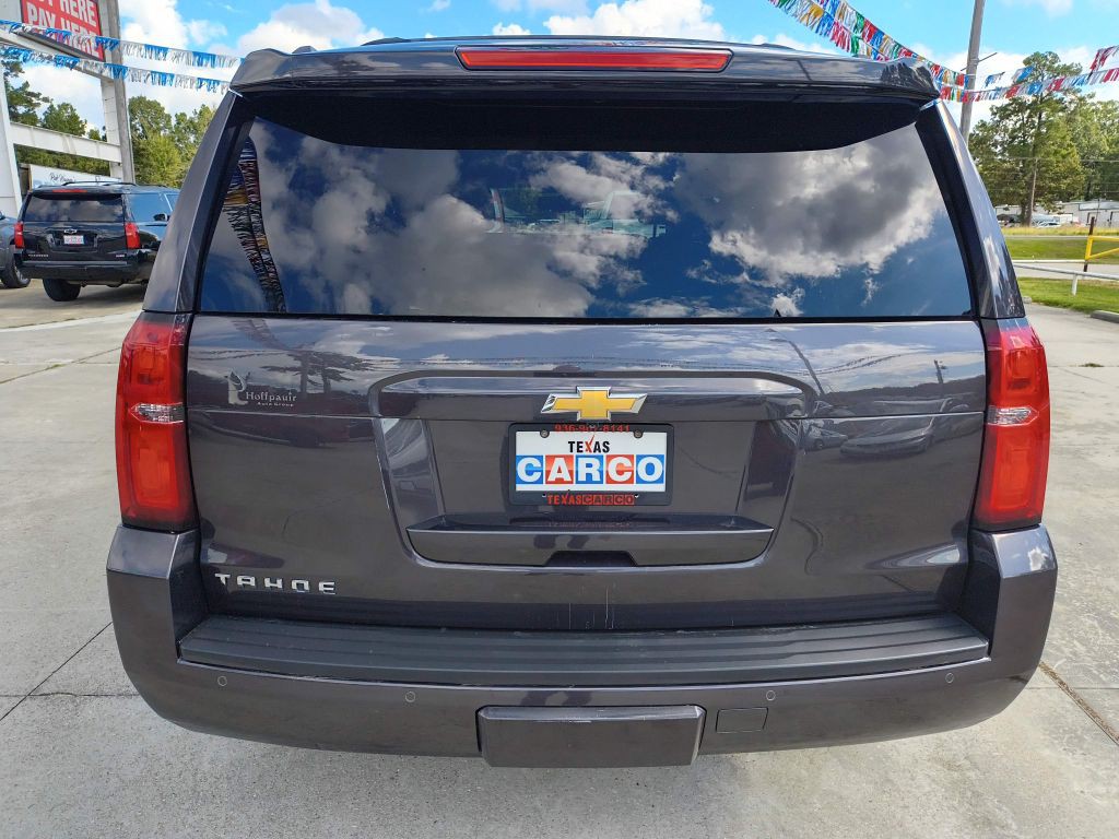 2017 Chevrolet Tahoe Image 4