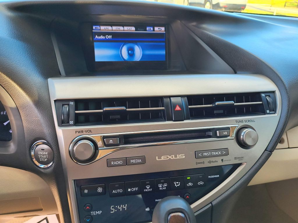 2015 Lexus RX Image 18