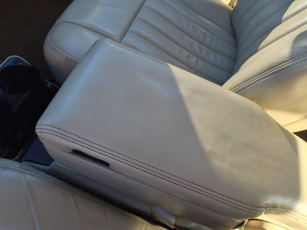 2005 Lincoln Town Car Image 19