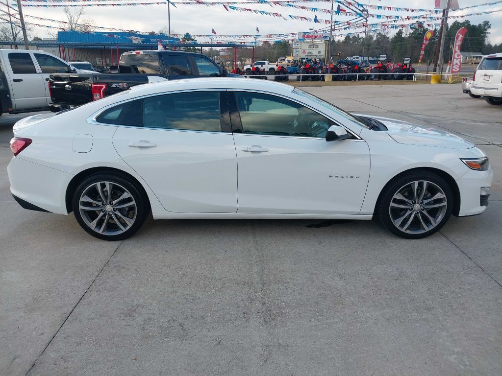 2022 Chevrolet Malibu Image 6