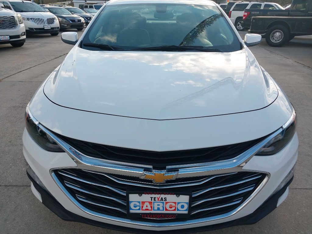 2022 Chevrolet Malibu Image 8