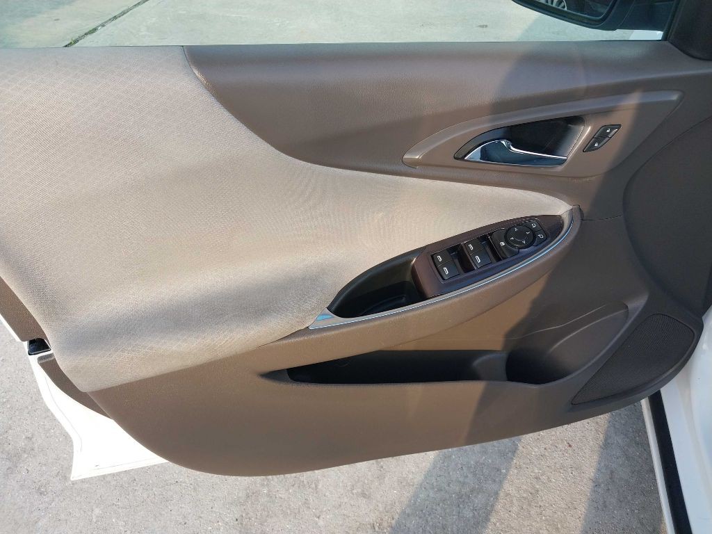 2022 Chevrolet Malibu Image 10