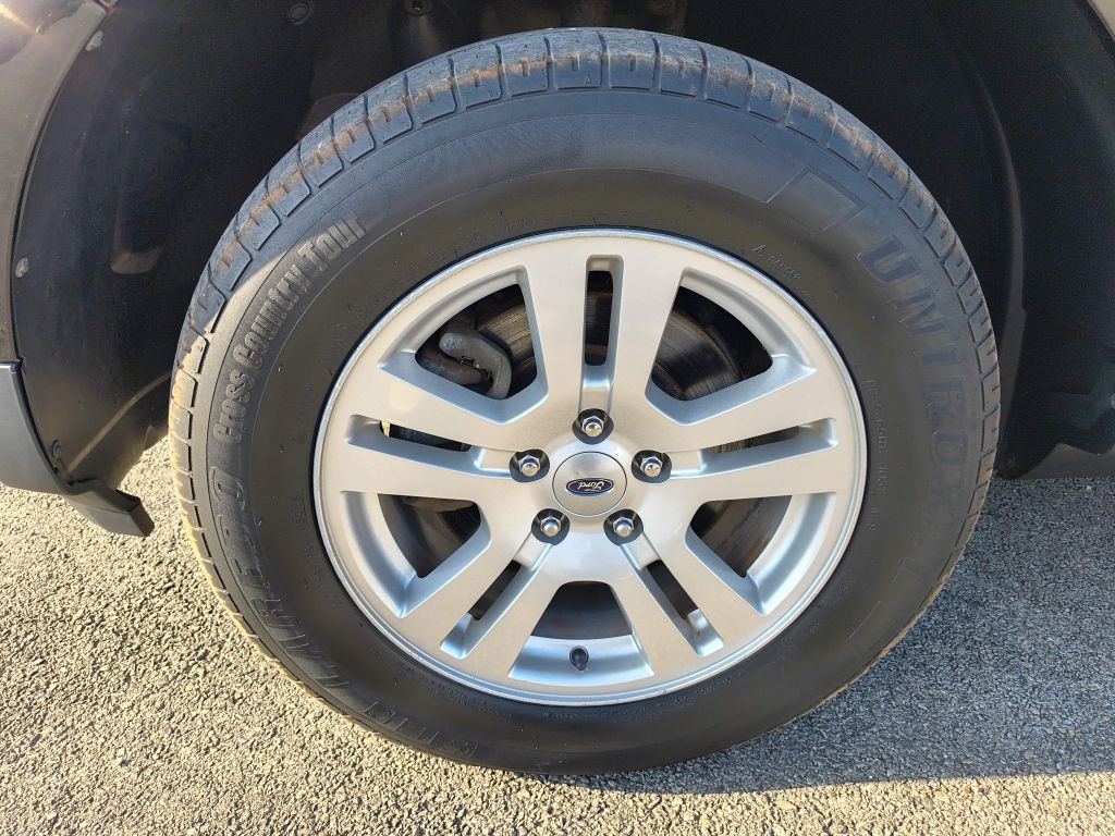 2010 Ford Edge Image 9