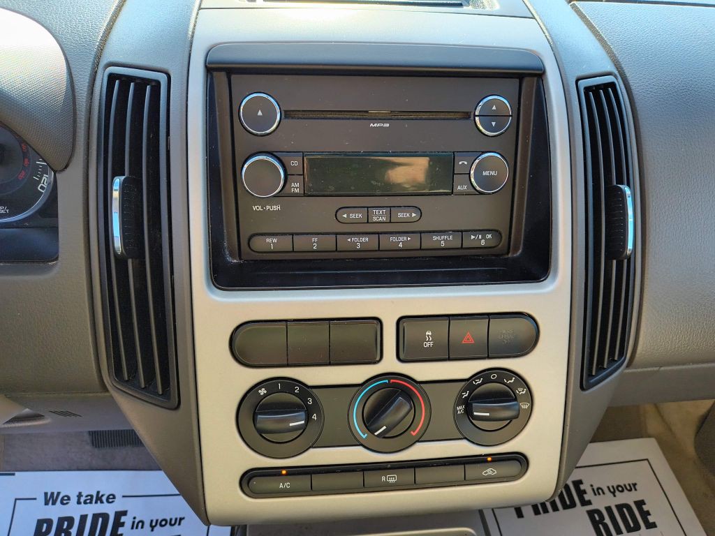 2010 Ford Edge Image 17