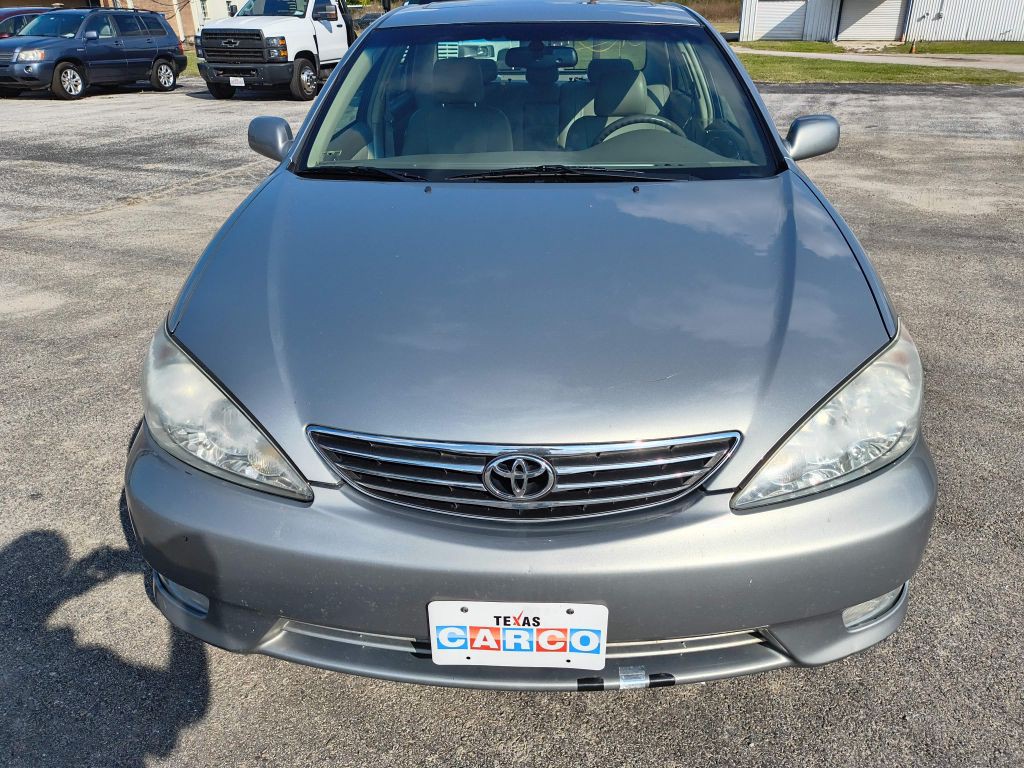 2005 Toyota Camry Image 8