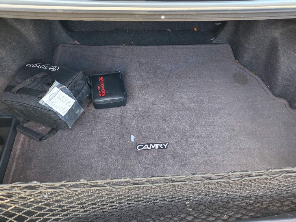 2005 Toyota Camry Image 24