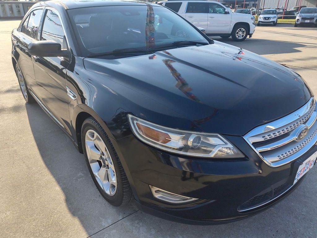 2010 Ford Taurus Image 7