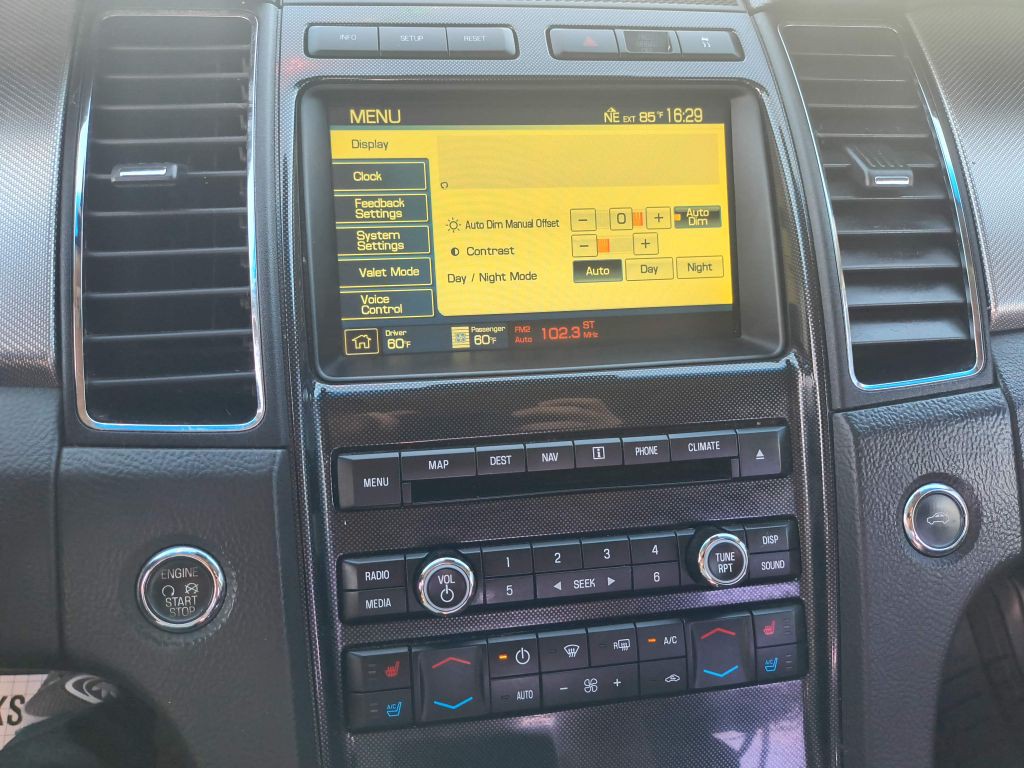 2010 Ford Taurus Image 19