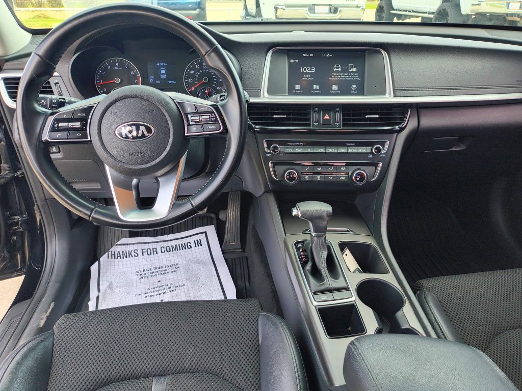 2020 Kia Optima Image 15