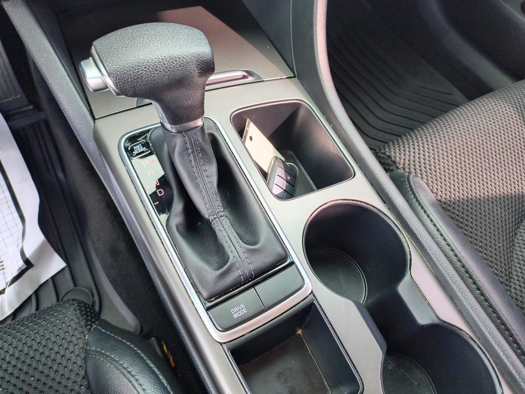 2020 Kia Optima Image 21