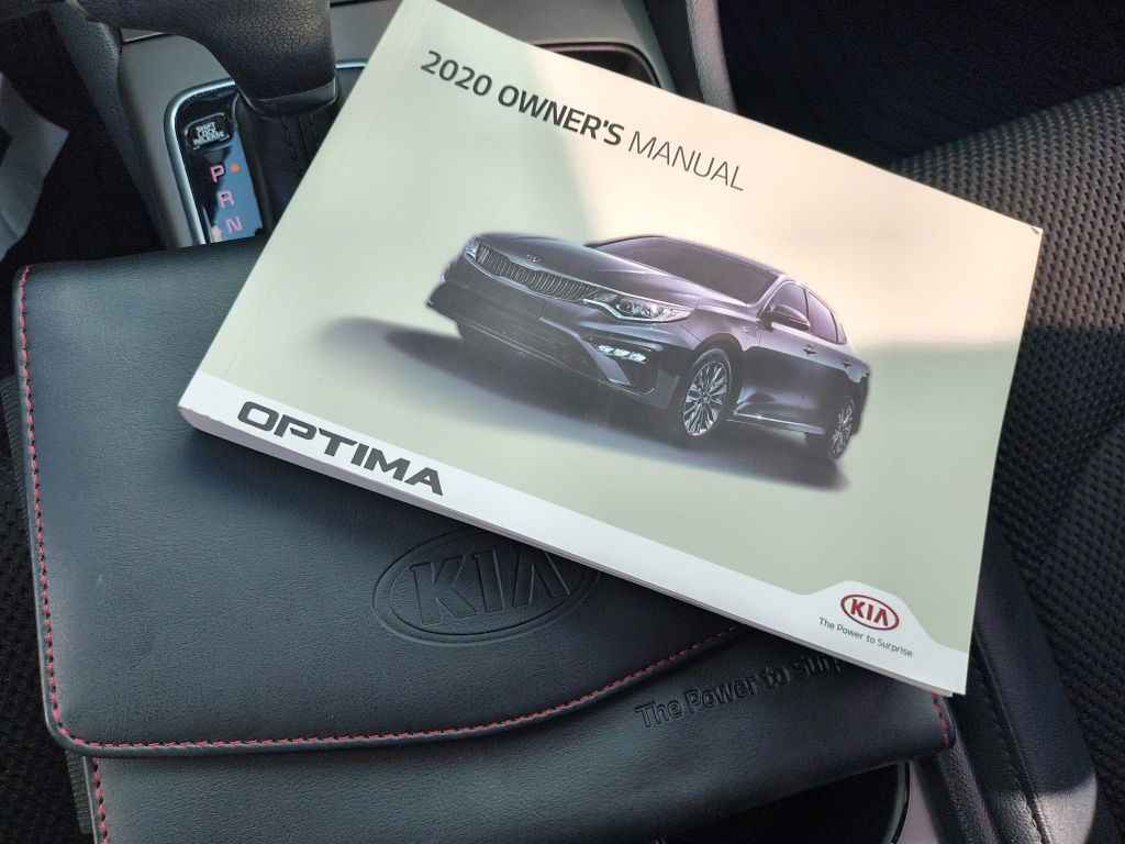 2020 Kia Optima Image 27