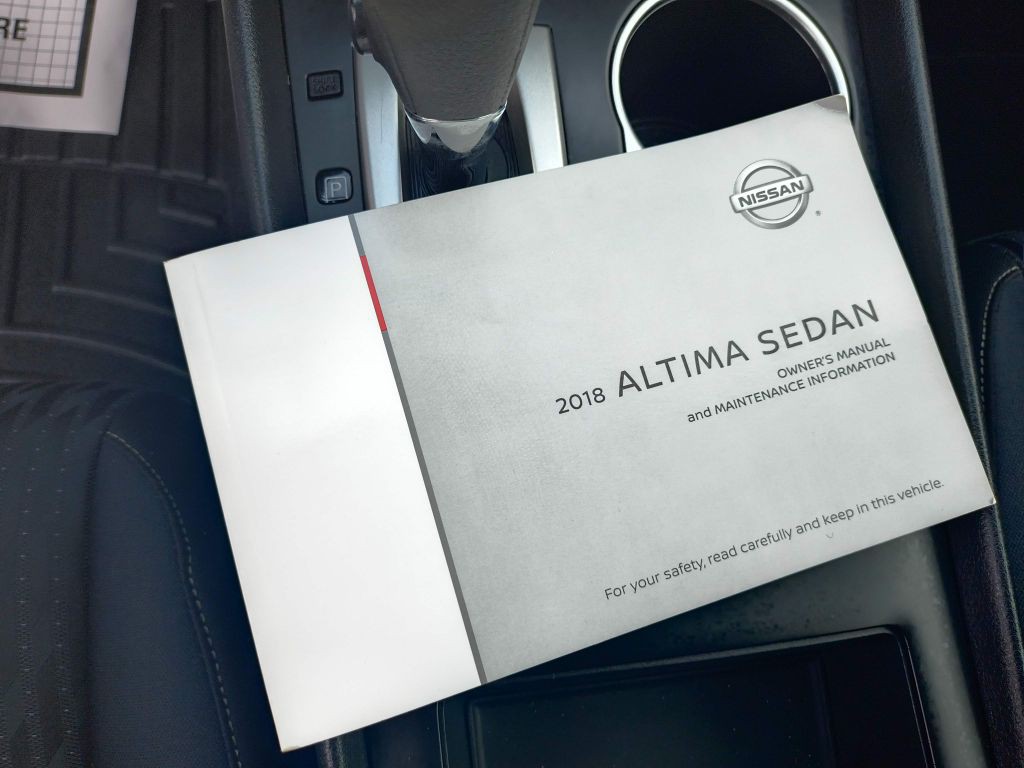 2018 Nissan Altima Image 26