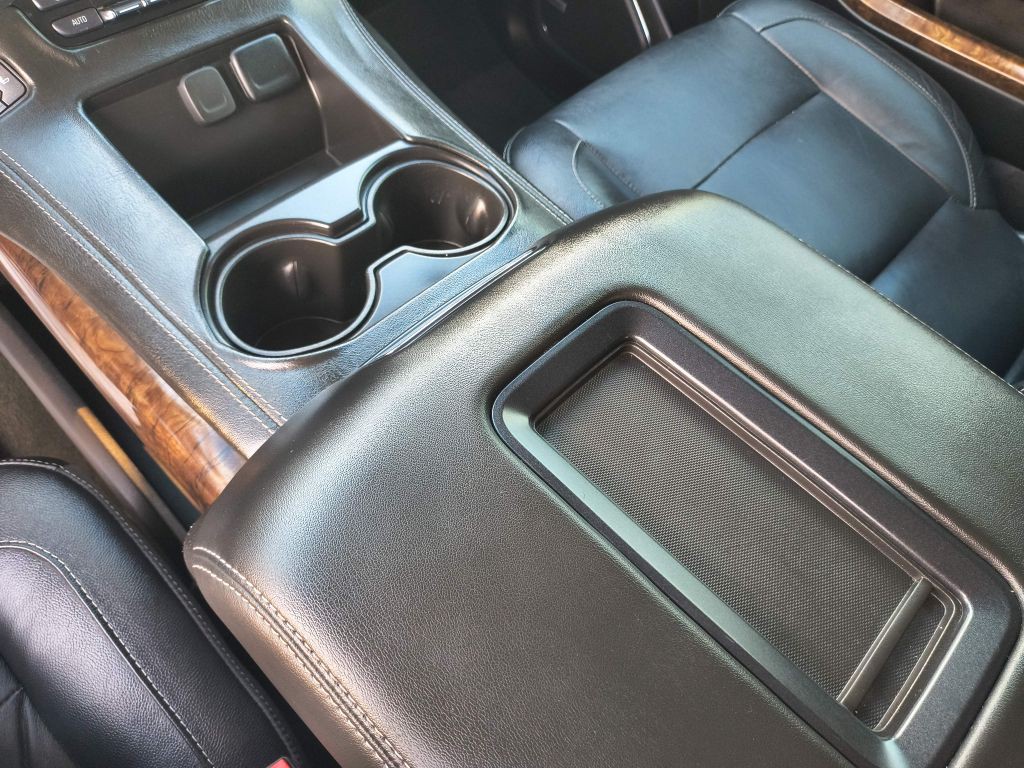 2018 Chevrolet Tahoe Image 23