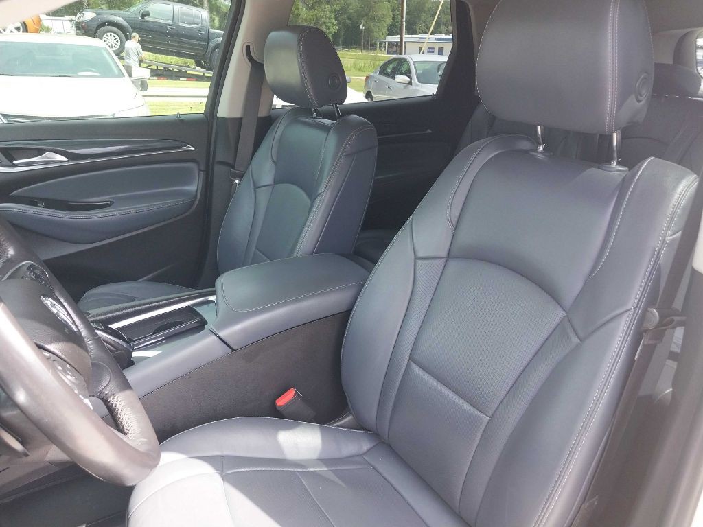 2019 Buick Enclave Image 10