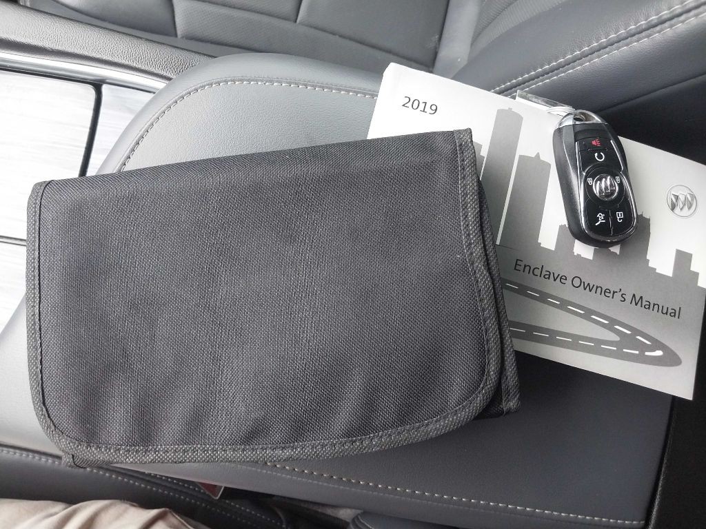 2019 Buick Enclave Image 23