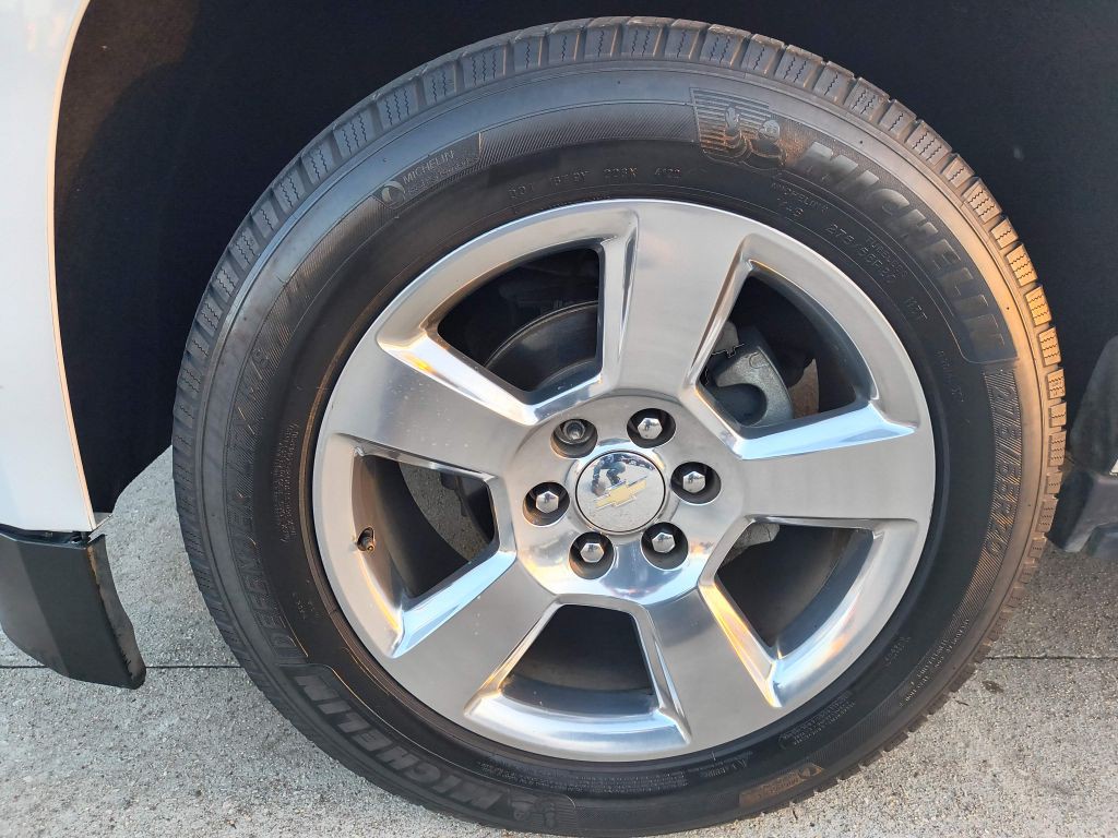 2019 Chevrolet Tahoe Image 9