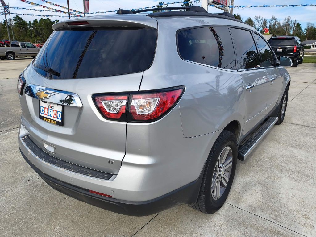 2017 Chevrolet Traverse Image 5