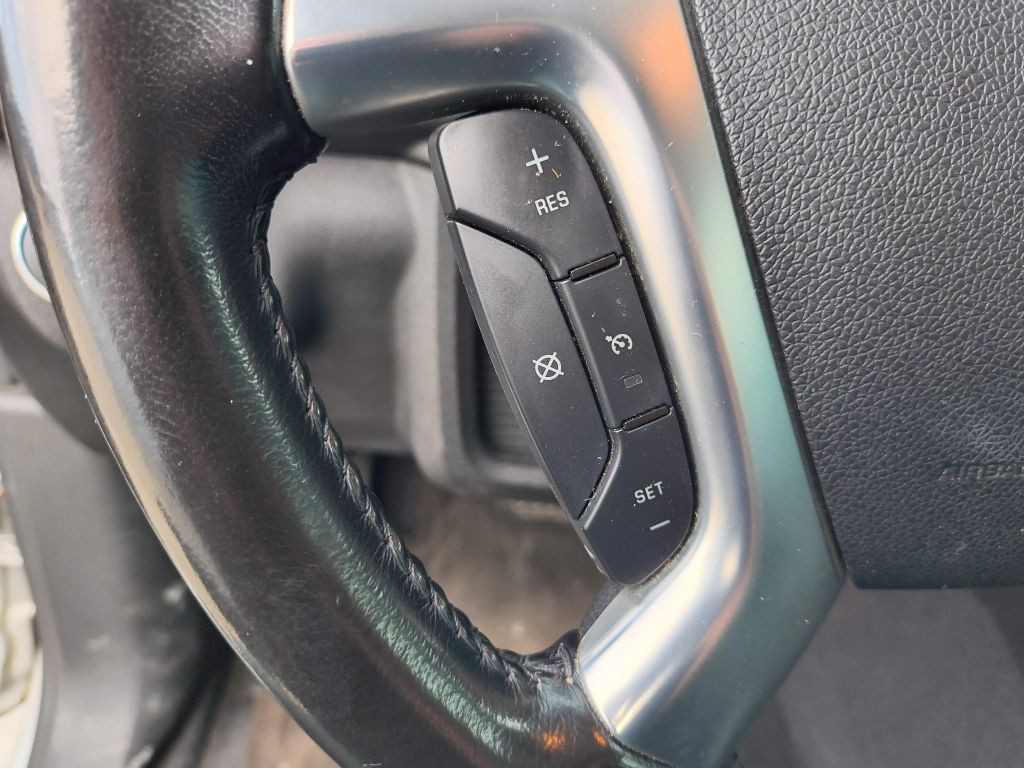 2017 Chevrolet Traverse Image 16