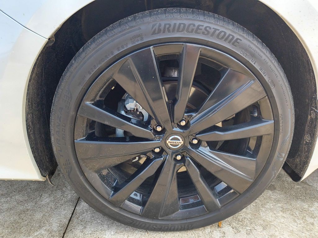 2022 Nissan Altima Image 9