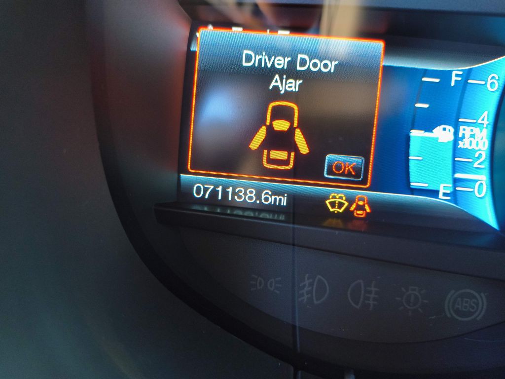 2016 Ford Edge Image 47