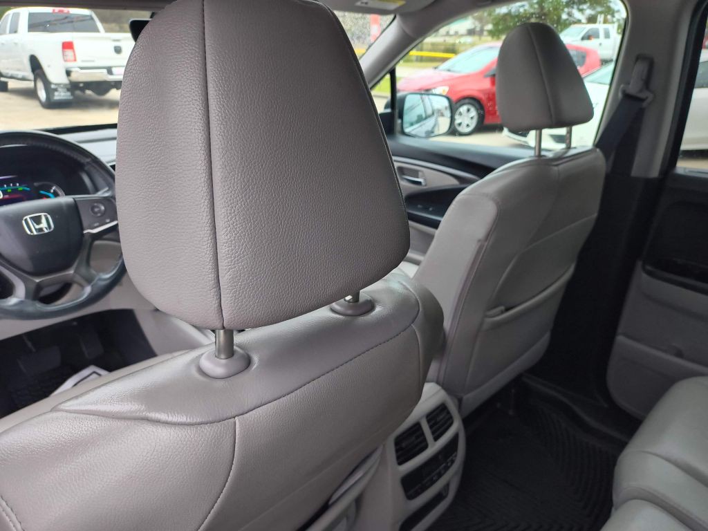 2020 Honda Pilot Image 26