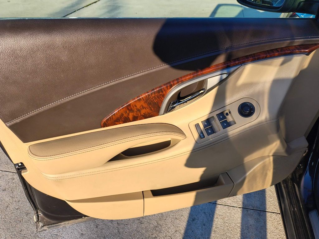 2013 Buick Lacrosse Image 10