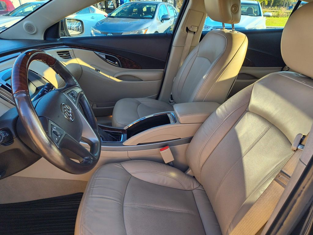 2013 Buick Lacrosse Image 11