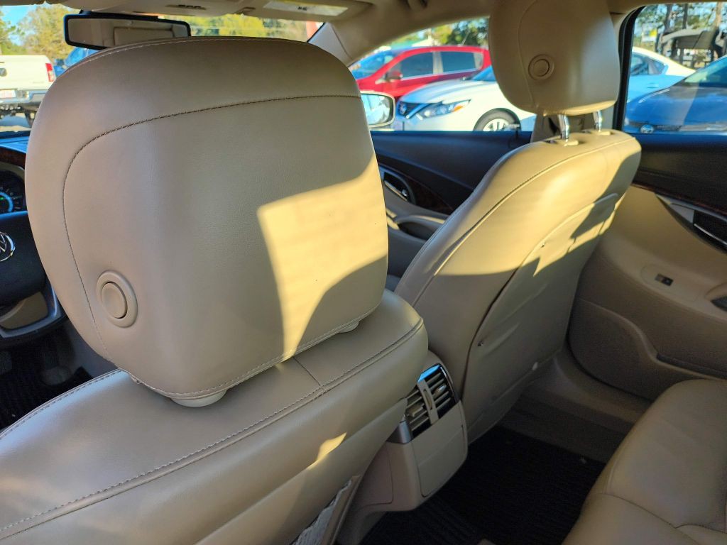 2013 Buick Lacrosse Image 22