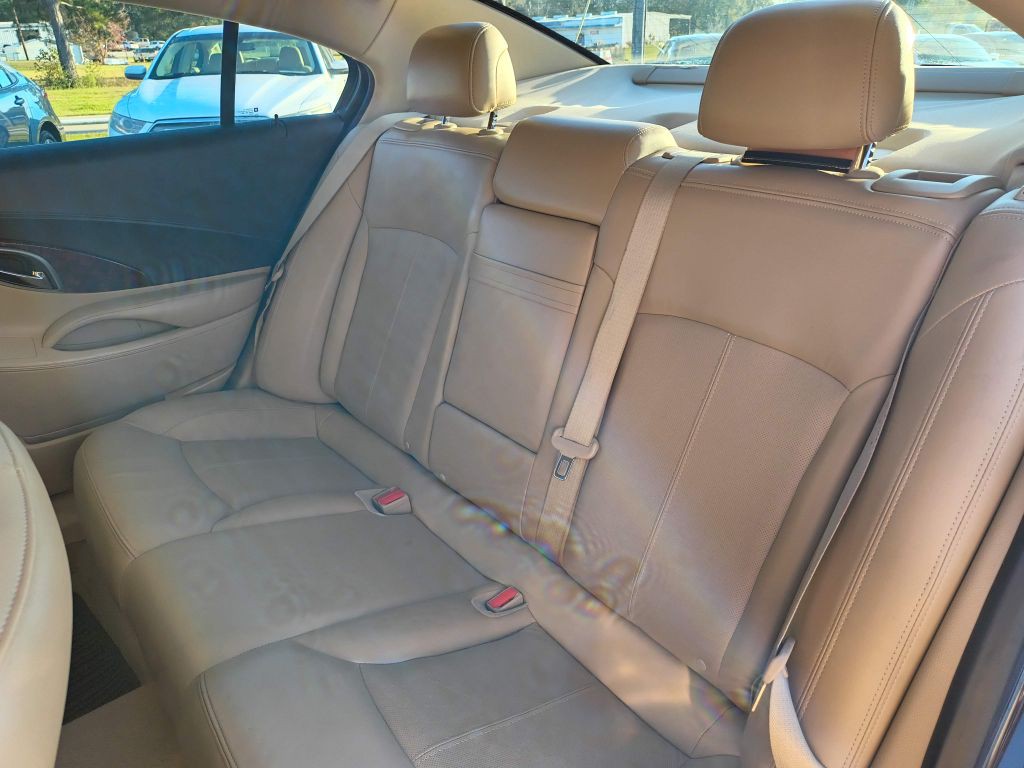 2013 Buick Lacrosse Image 23