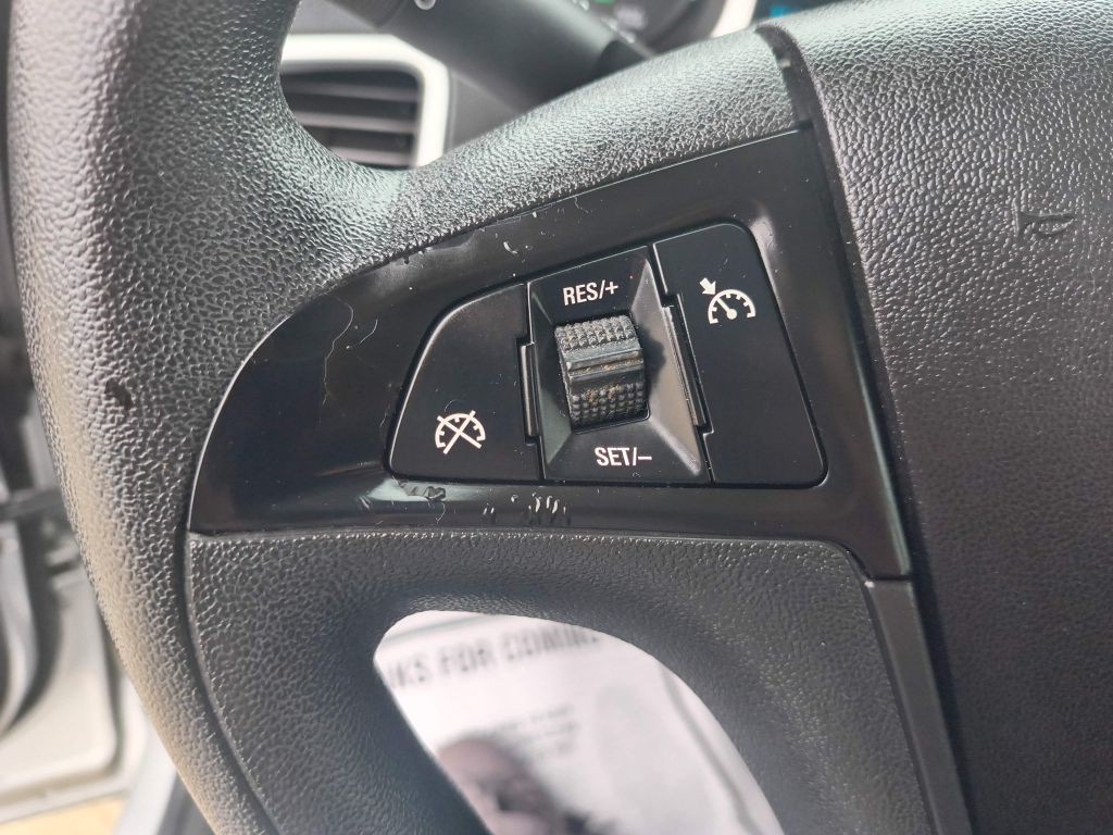 2012 Chevrolet Equinox Image 16