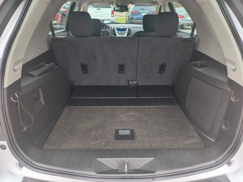 2012 Chevrolet Equinox Image 24