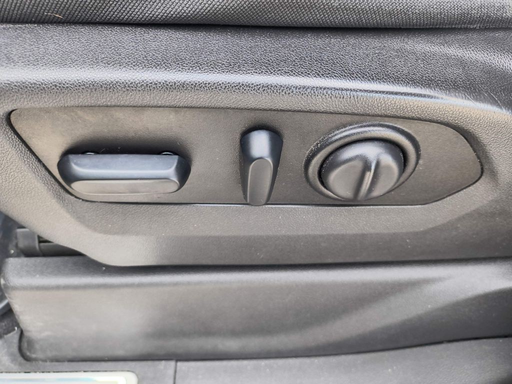 2021 Chevrolet Silverado 1500 Image 14