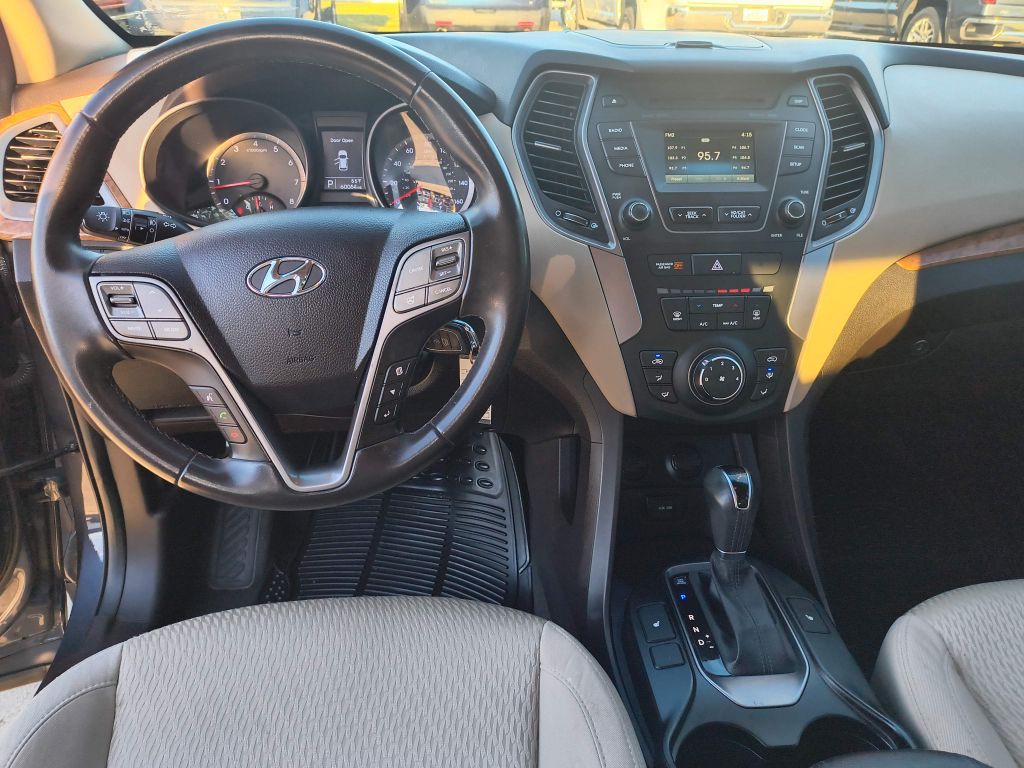 2014 Hyundai Santa Fe Sport Image 14