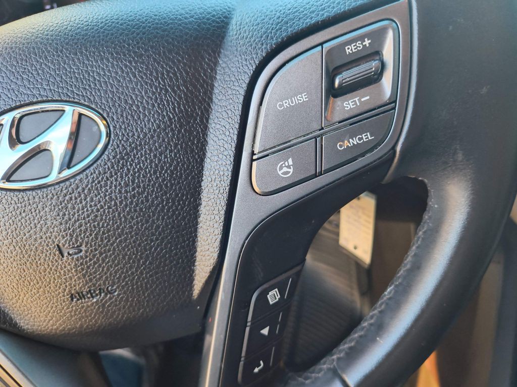 2014 Hyundai Santa Fe Sport Image 16