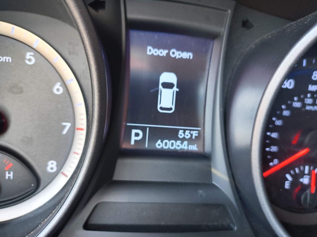 2014 Hyundai Santa Fe Sport Image 17