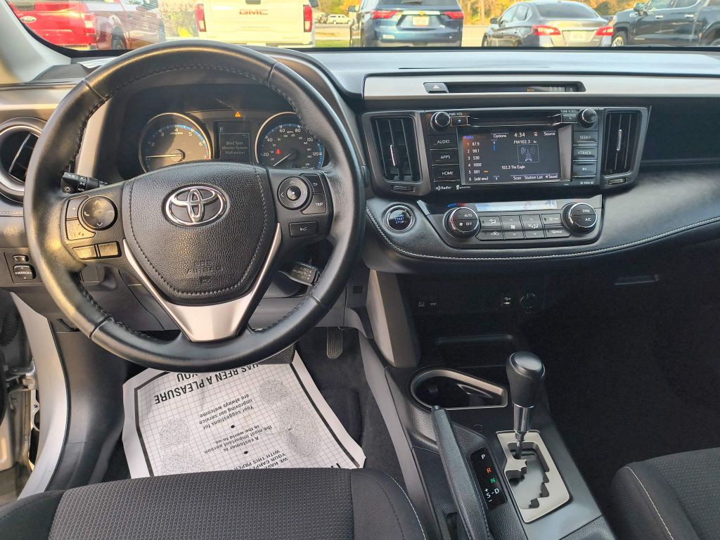 2018 Toyota Rav4 Image 13