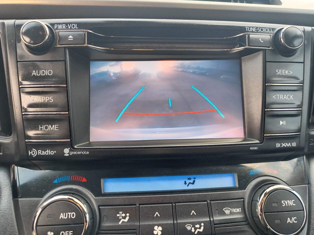 2018 Toyota Rav4 Image 18