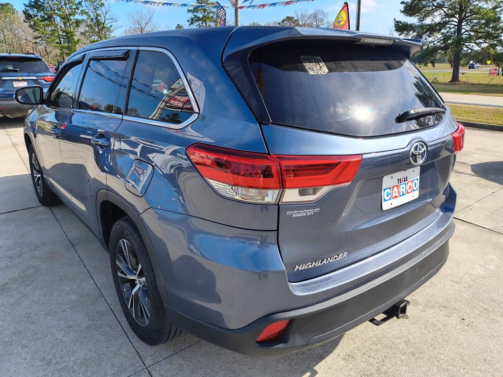 2019 Toyota Highlander Image 3
