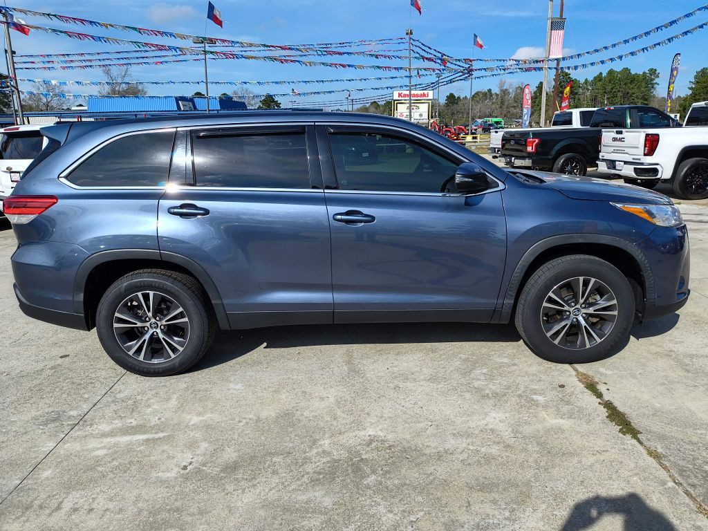 2019 Toyota Highlander Image 6