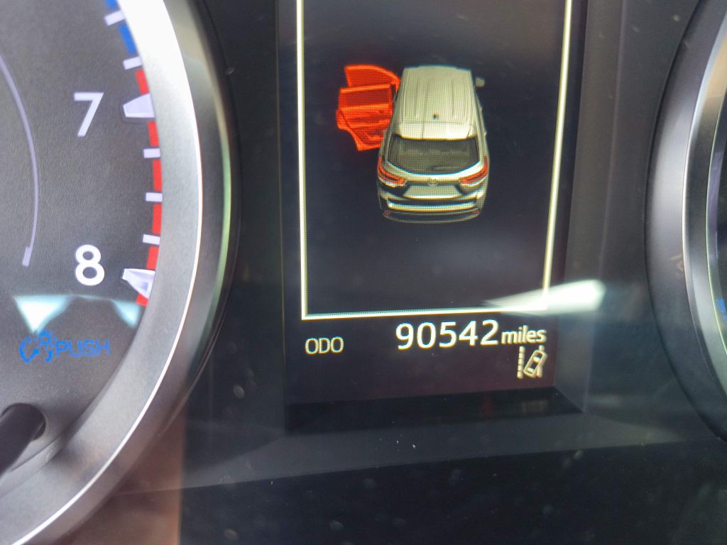 2019 Toyota Highlander Image 16