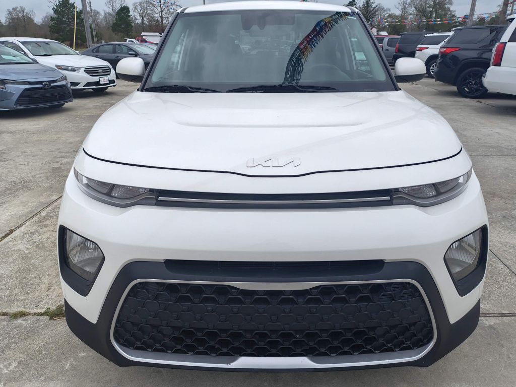 2022 Kia Soul Image 8