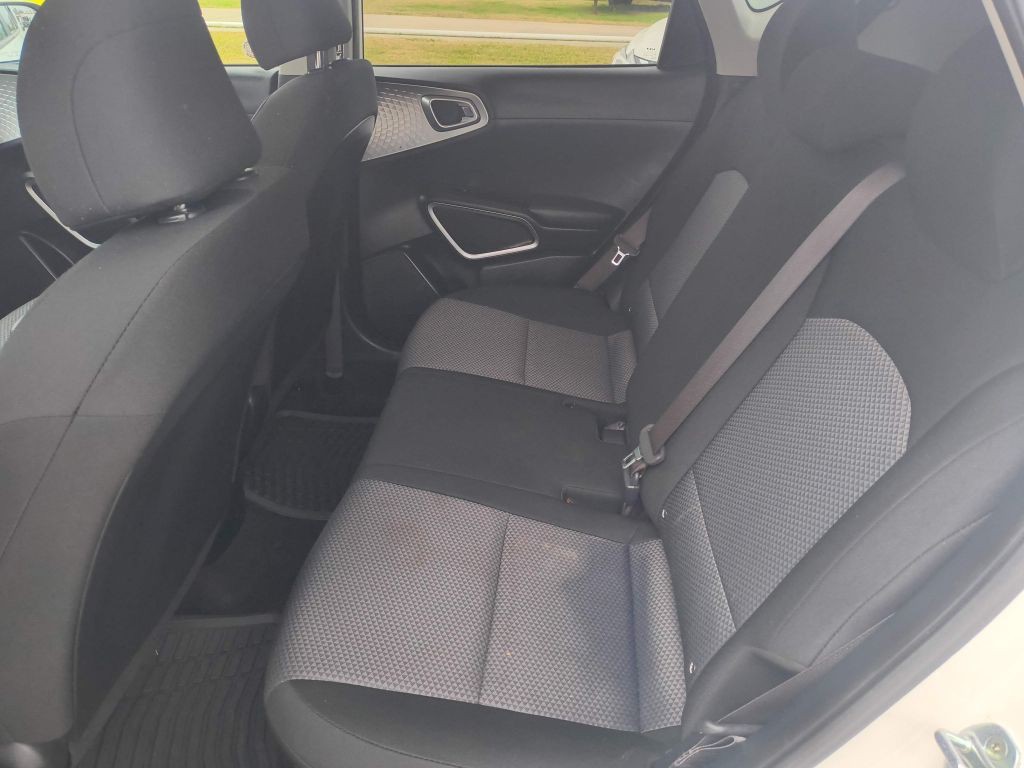 2022 Kia Soul Image 21