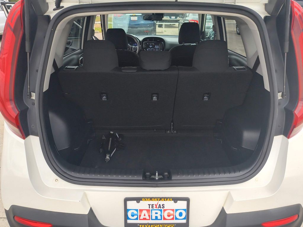 2022 Kia Soul Image 24