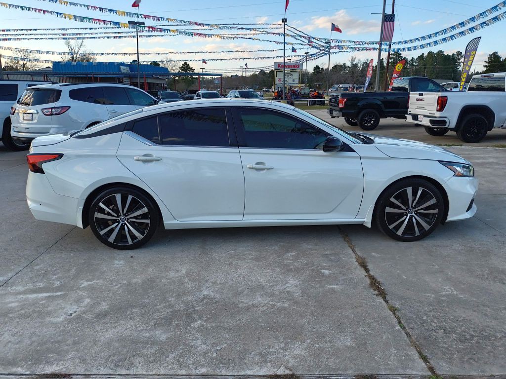 2019 Nissan Altima Image 6