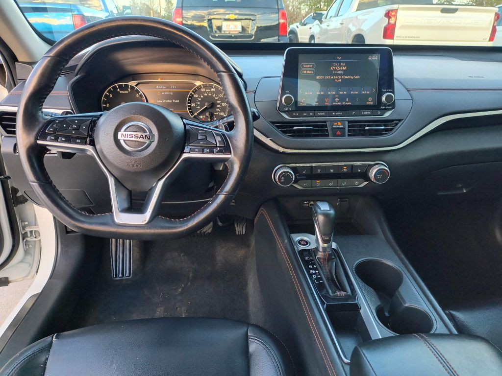 2019 Nissan Altima Image 14